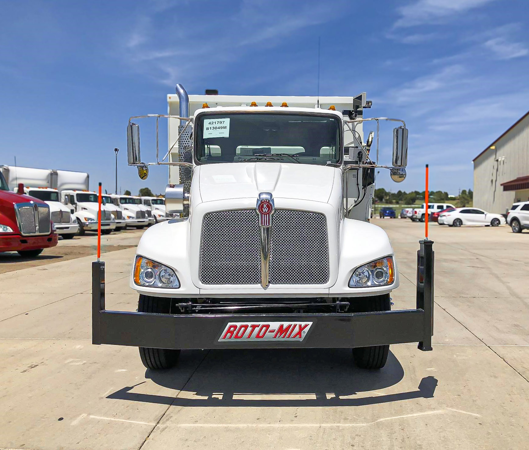 2021 KENWORTH T370 - image 3 of 6