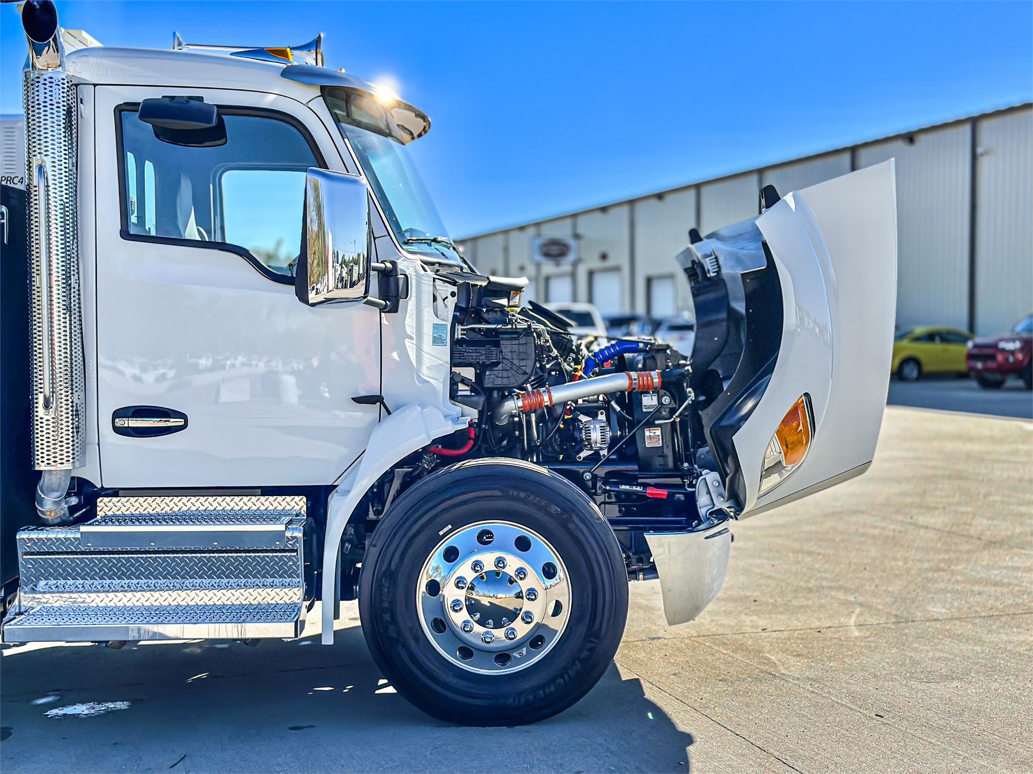 2024 KENWORTH T380 - image 5 of 6