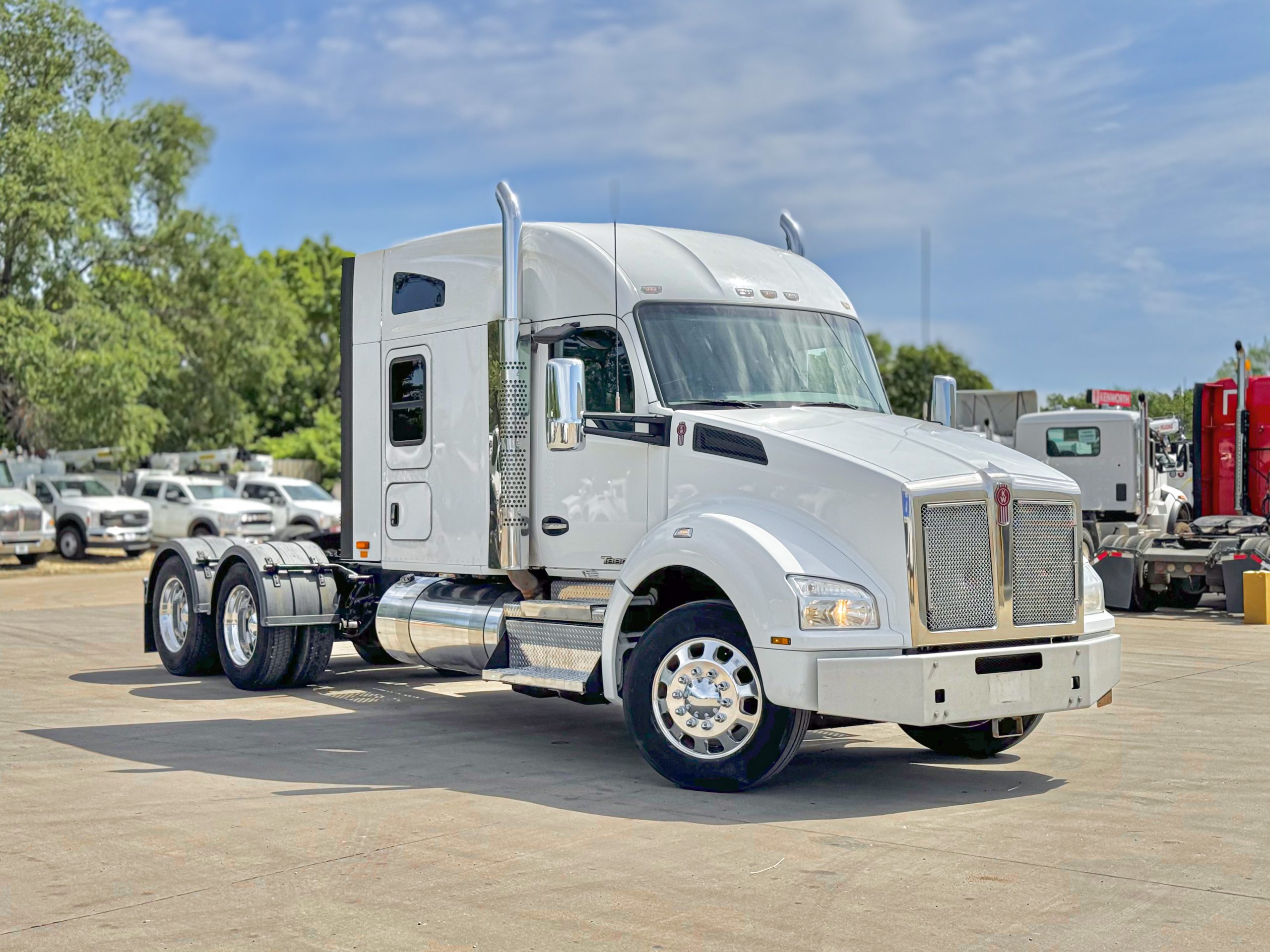 2018 Kenworth T880 - image 6 of 6