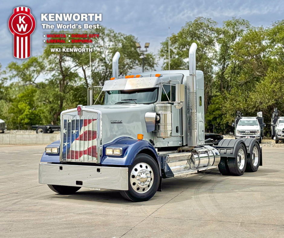 2020 Kenworth W900L - image 1 of 6