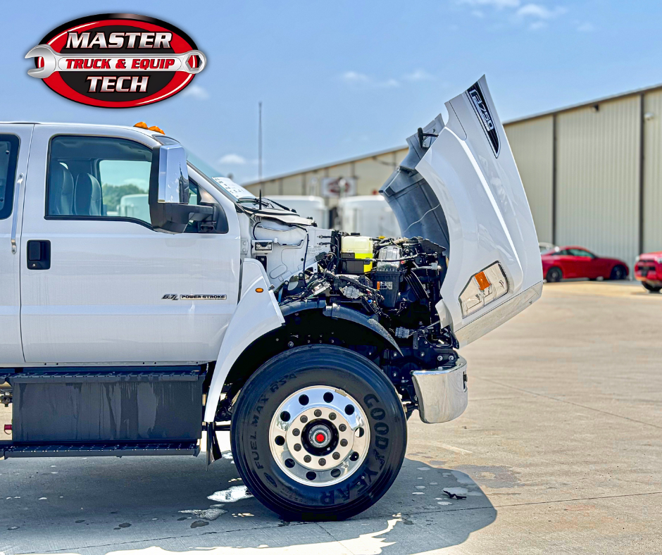 2024 Ford F750 Cab & Chassis - image 5 of 6