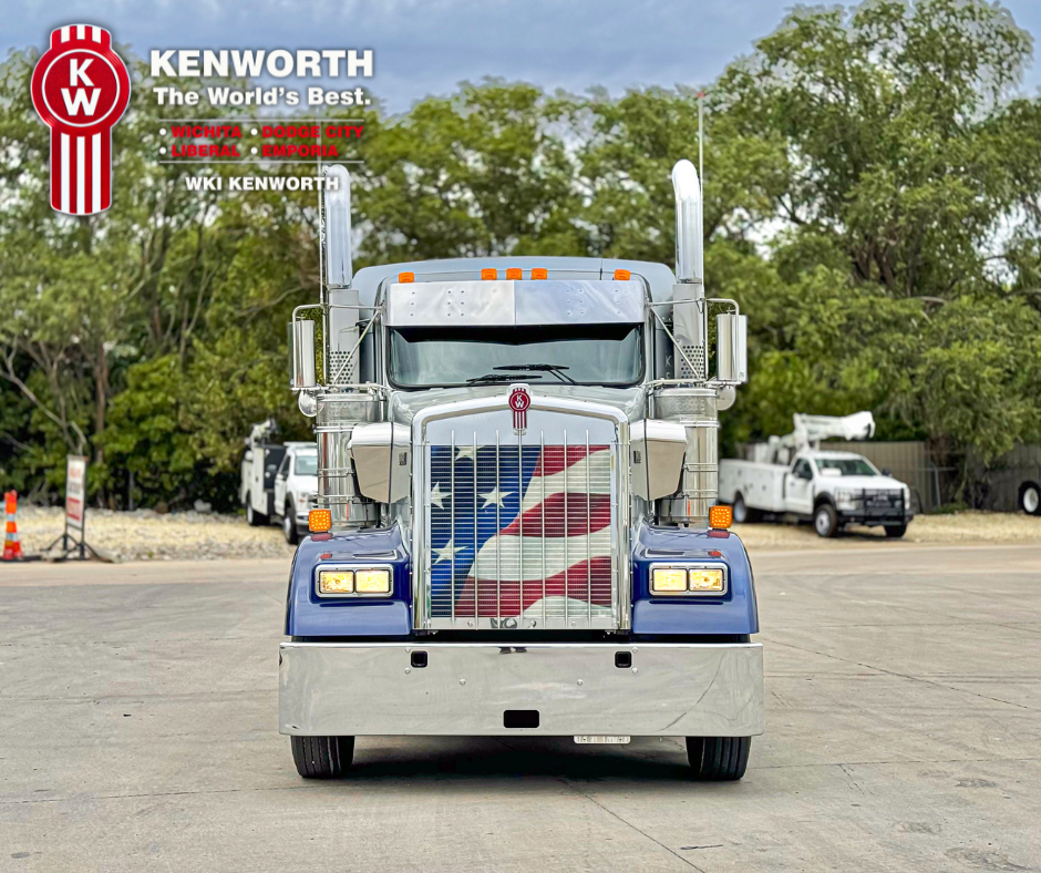 2020 Kenworth W900L - image 6 of 6