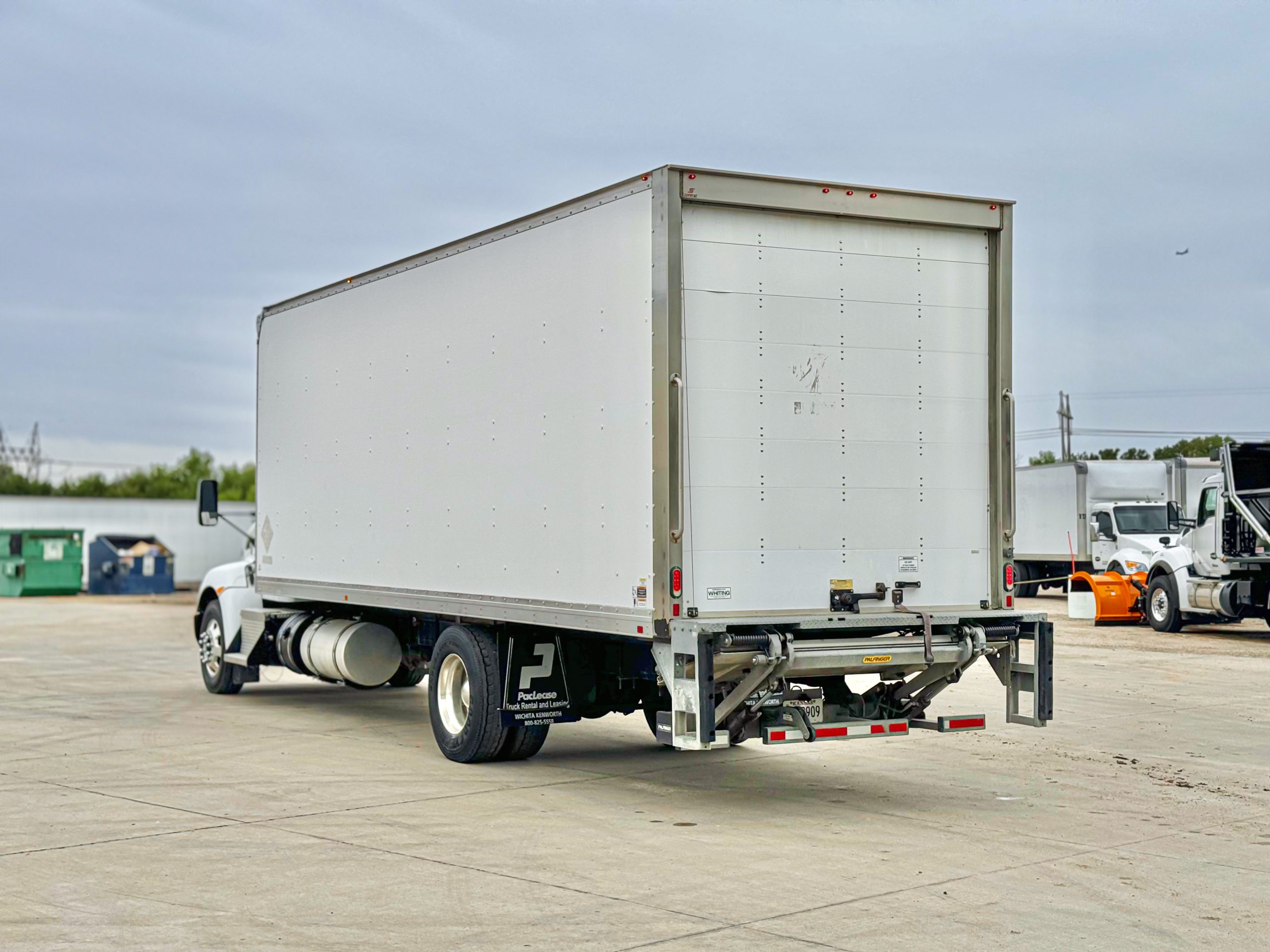 2021 Kenworth T270 - image 6 of 6