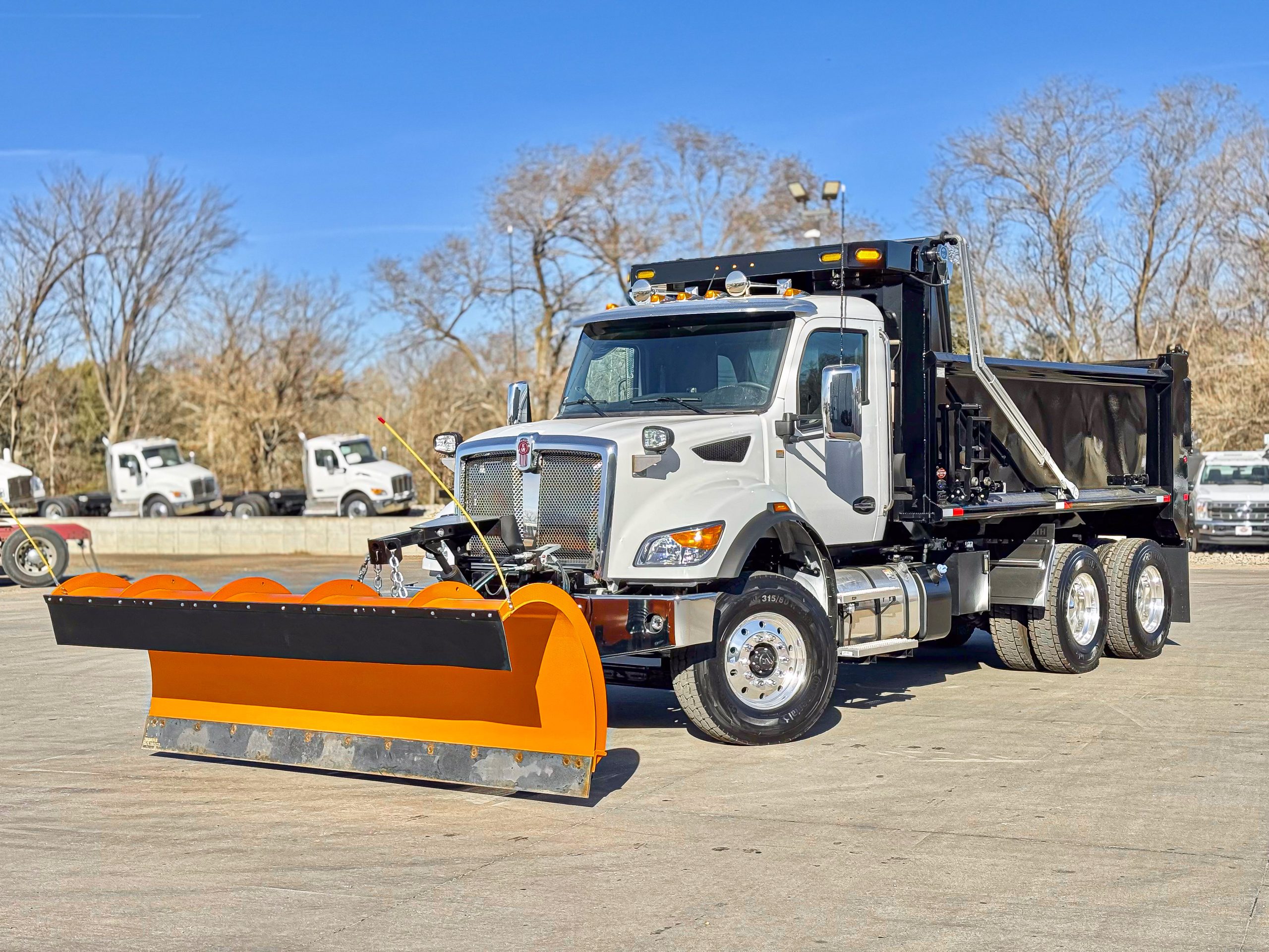 2025 Kenworth T480v - image 2 of 6