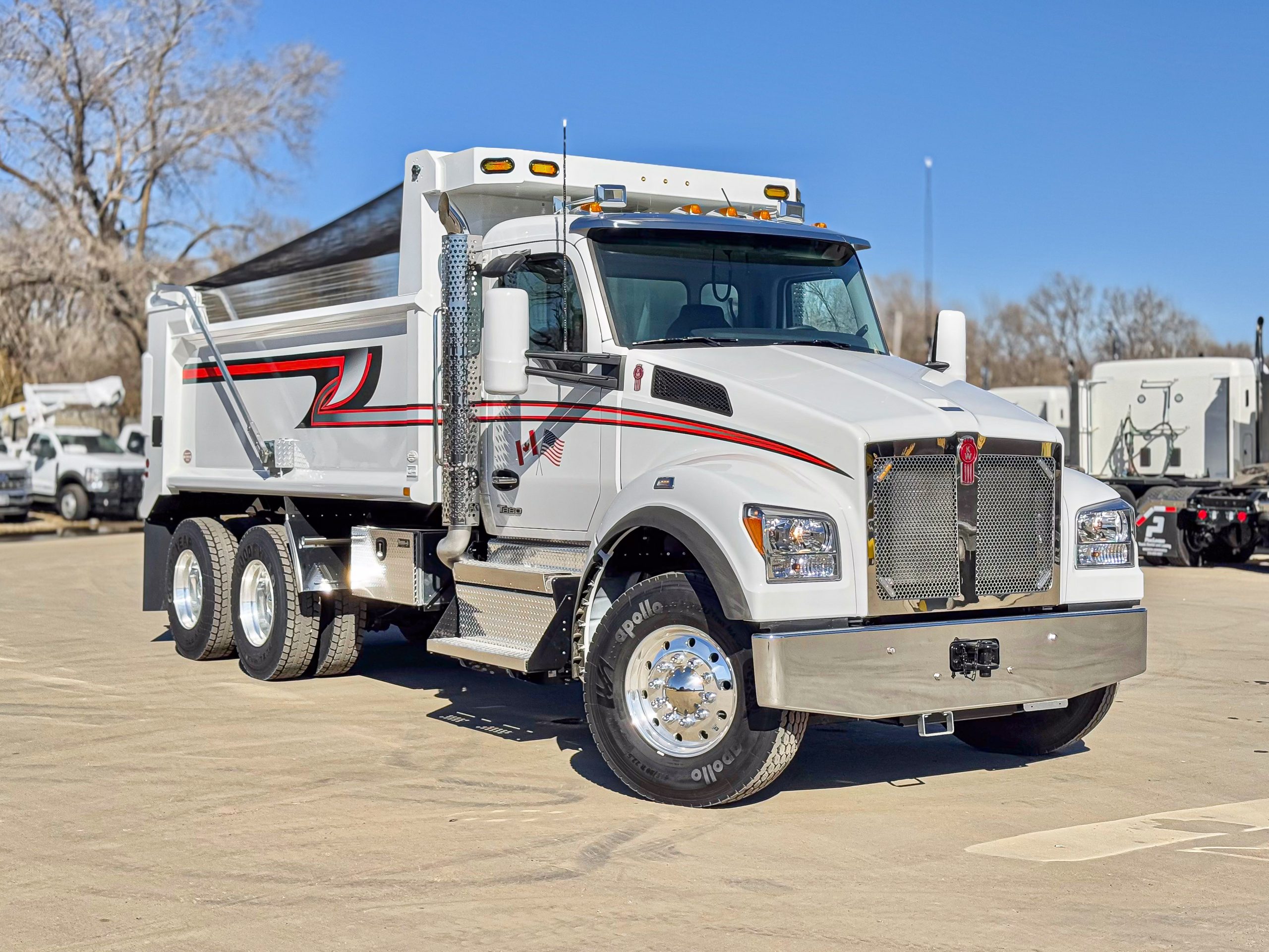 2025 Kenworth T880S - image 4 of 6